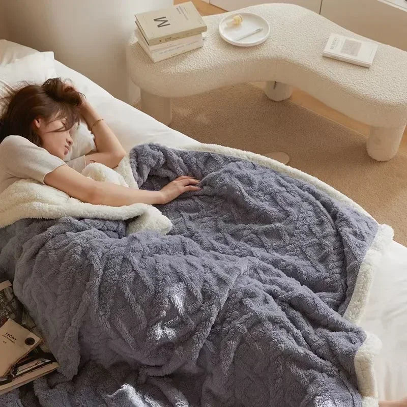 LuxyCozy Lamswollen Winter Deken - Ultiem Comfort voor de Koude Maanden
