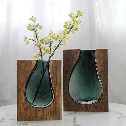 Houten vaas – handgesneden inlay – glazen binnenvaas – voor droogbloemen & takken