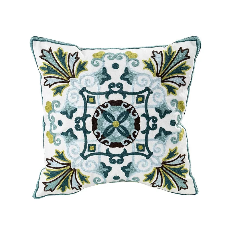 Bloemenkussenhoes – Geborduurd – Kleurige Patronen – Voor Bank en Stoel