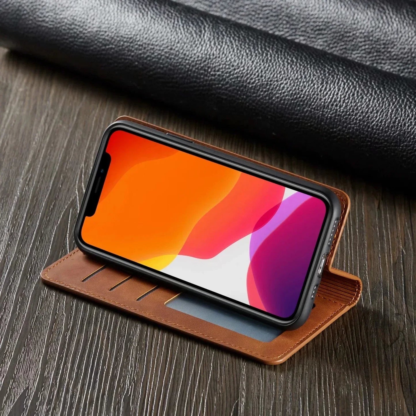 Magnetisch Leren iPhone Hoesje – Stijlvolle, Duurzame Bescherming