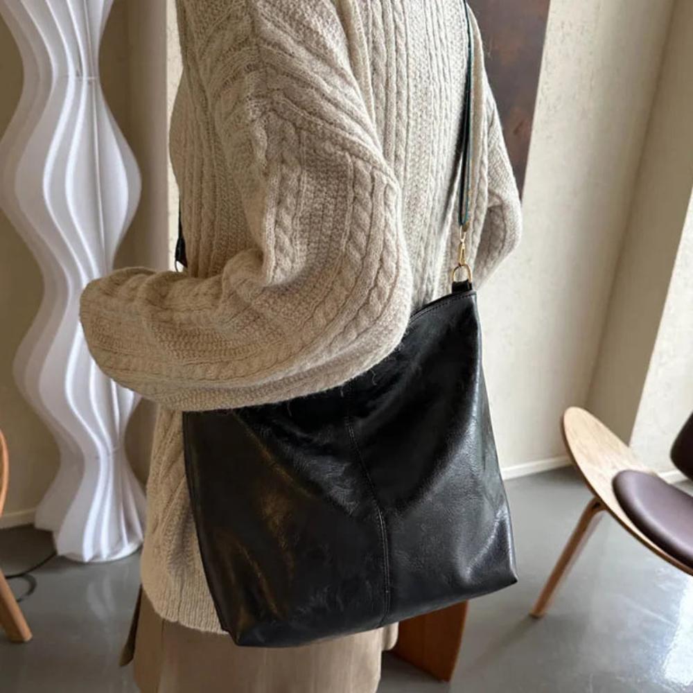 Schoudertas – Verstelbare Schouderriem – Gedetailleerd Ontwerp – Voor Dames